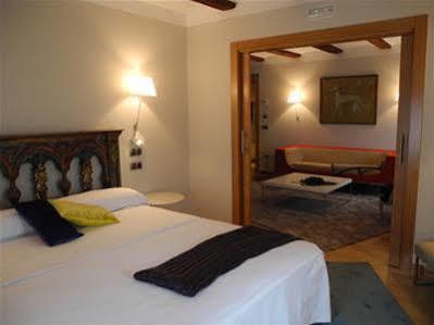Hotel Hospederia Chapitel Estella Exterior foto